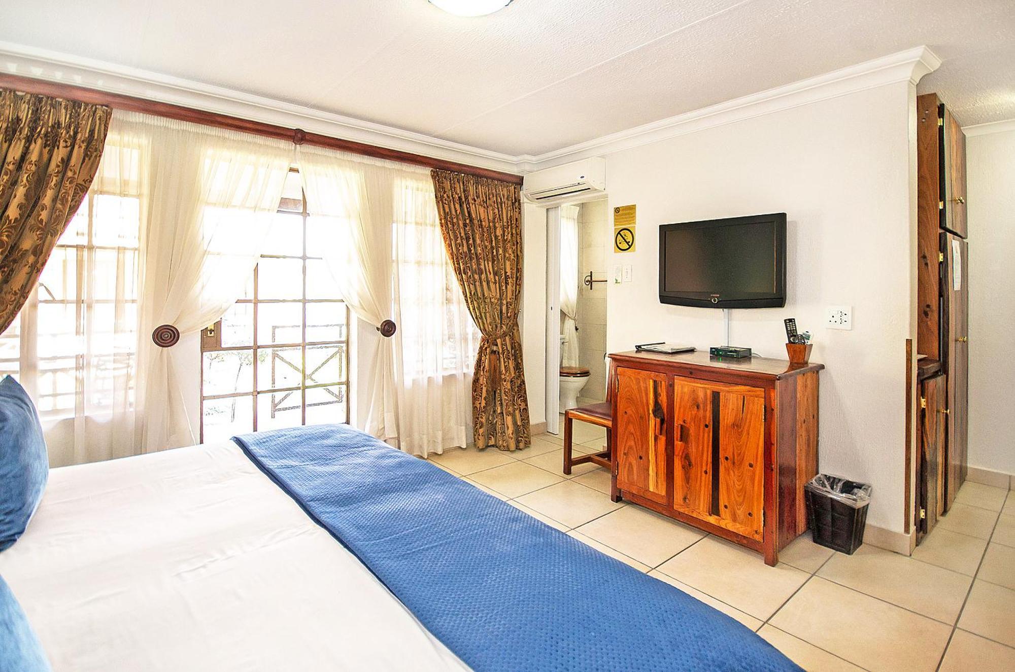 Afrique Boutique Hotel O.R. Tambo Boksburg Room photo