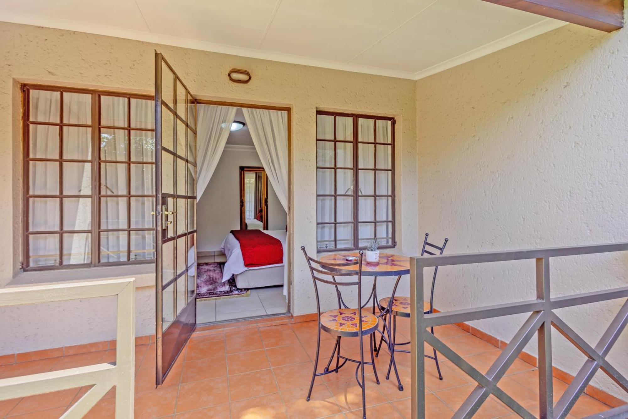 Afrique Boutique Hotel O.R. Tambo Boksburg Exterior photo